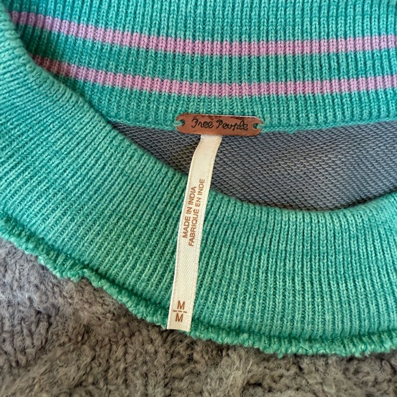 Free People Oversized Sweater - Picture 3 of 7